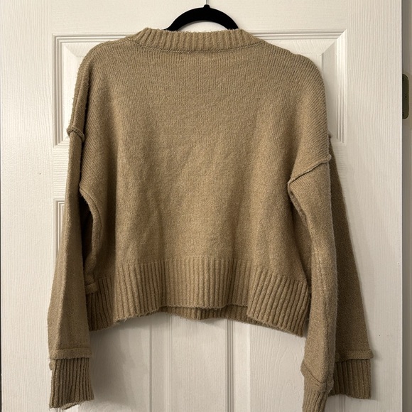 Double Zero Sweater - Picture 4 of 4